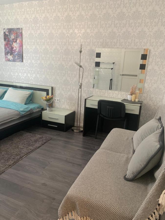Квартал Apartment คเมลไนป์สกาเย ภายนอก รูปภาพ